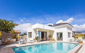 Villa Pacy